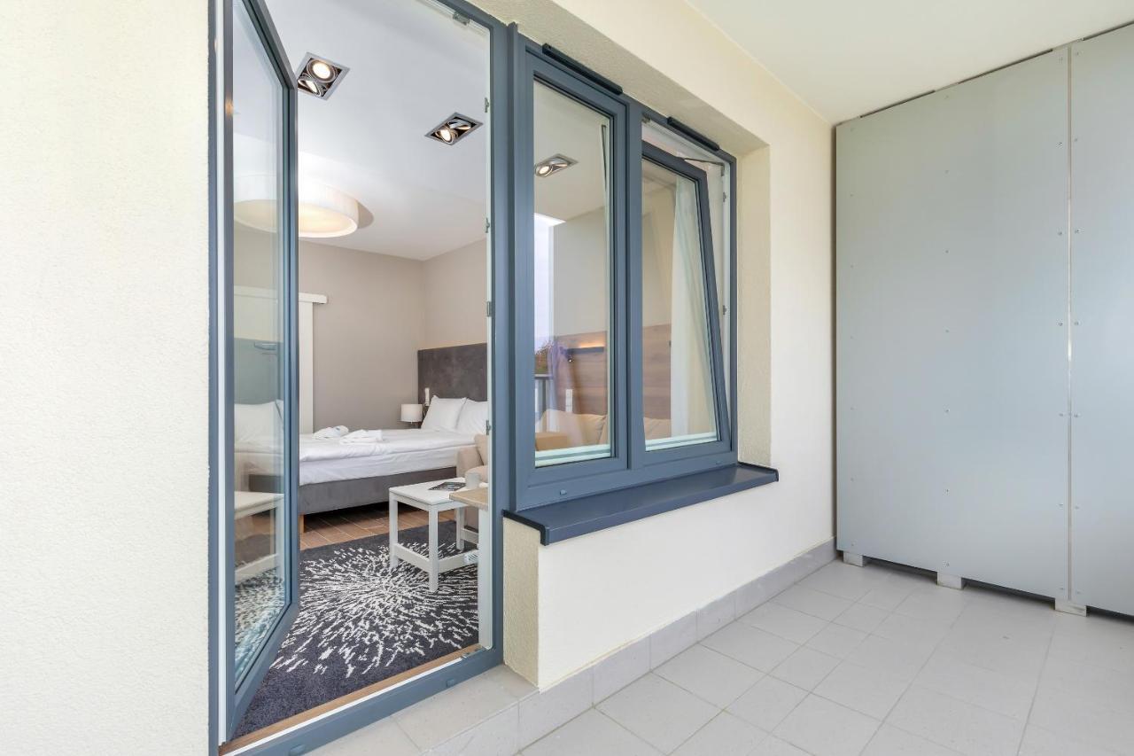 Apartamenty Aquamarina Onyx By Noclegi Renters Miedzyzdroje Εξωτερικό φωτογραφία